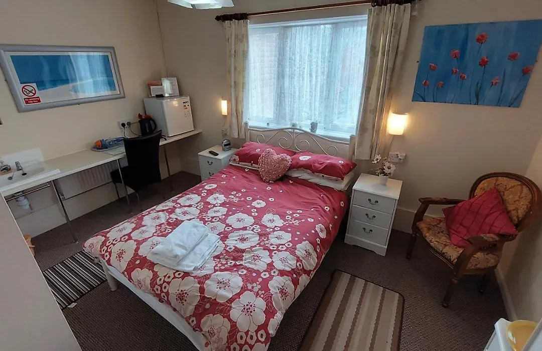 Tennyson Lodge-1